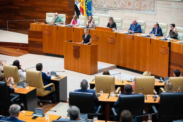 María Guardiola anuncia más de 50 medidas en el Debate sobre la Orientación Política General de la Junta: “Extremadura ha despertado”