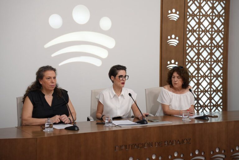 La Diputación de Badajoz aprueba 6 millones de € en anticipos reintegrables para 27 municipios y una mancomunidad