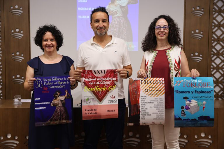 Presentadas las actividades que llenarán de vida y folklore los pueblos de Badajoz