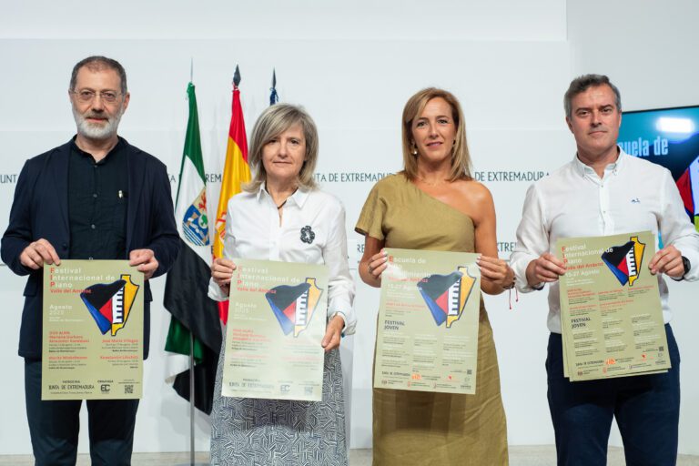 Bazaga destaca que la EAR ‘Valle del Ambroz’ representa una apuesta por posicionar a Extremadura en el mapa internacional de la formación musical