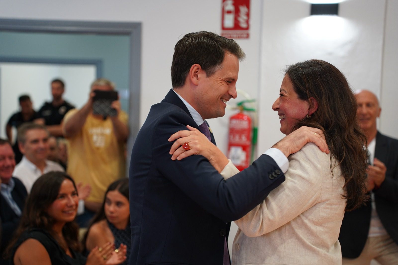 Abel Bautista asiste a la toma de posesión de la nueva alcaldesa de Don Benito