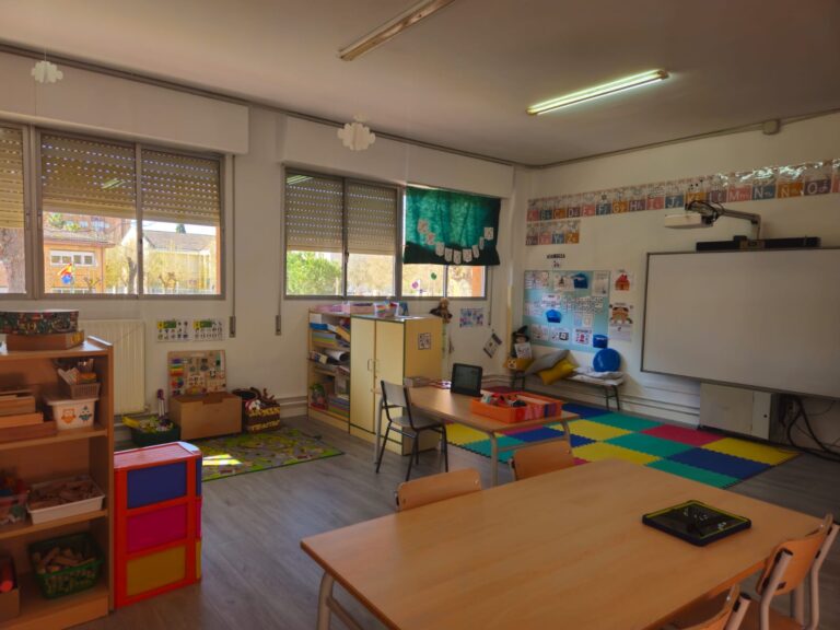 Educación concede ayudas a 74 entidades locales para mejorar la eficiencia energética en edificios e infraestructuras educativos