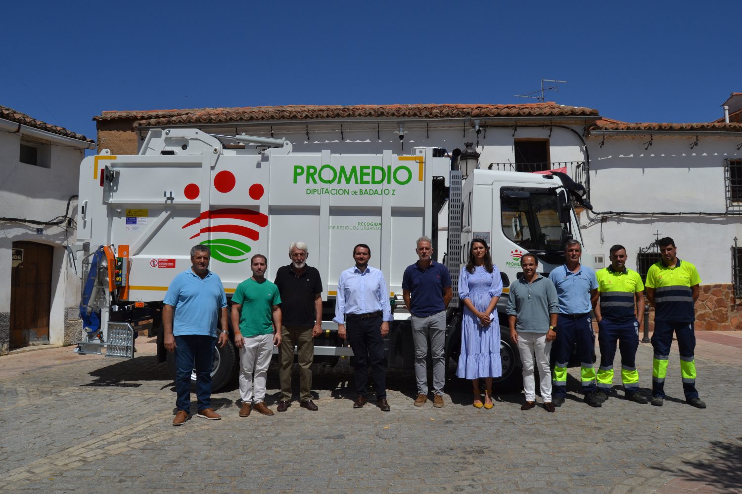 Promedio pone en servicio un nuevo camión recolector para nueve municipios de La Siberia
