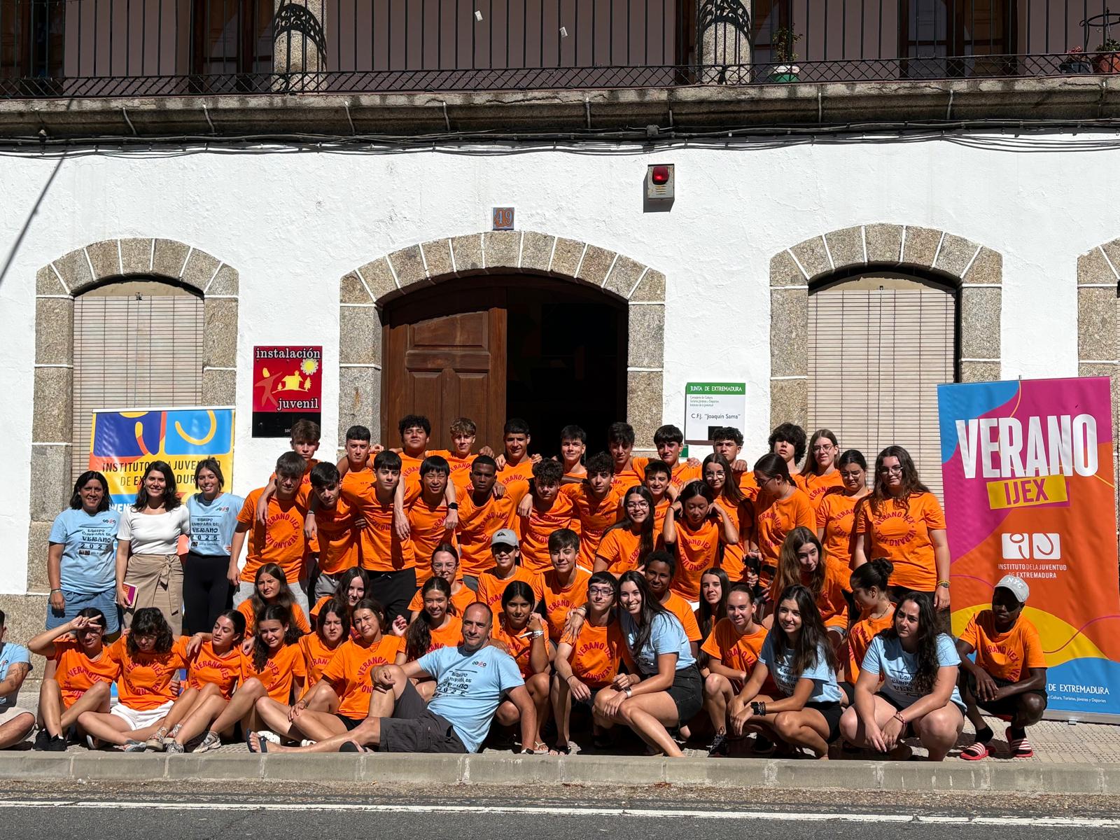 Más de 600 jóvenes participan este año en la campaña de verano del Instituto de la Juventud de Extremadura