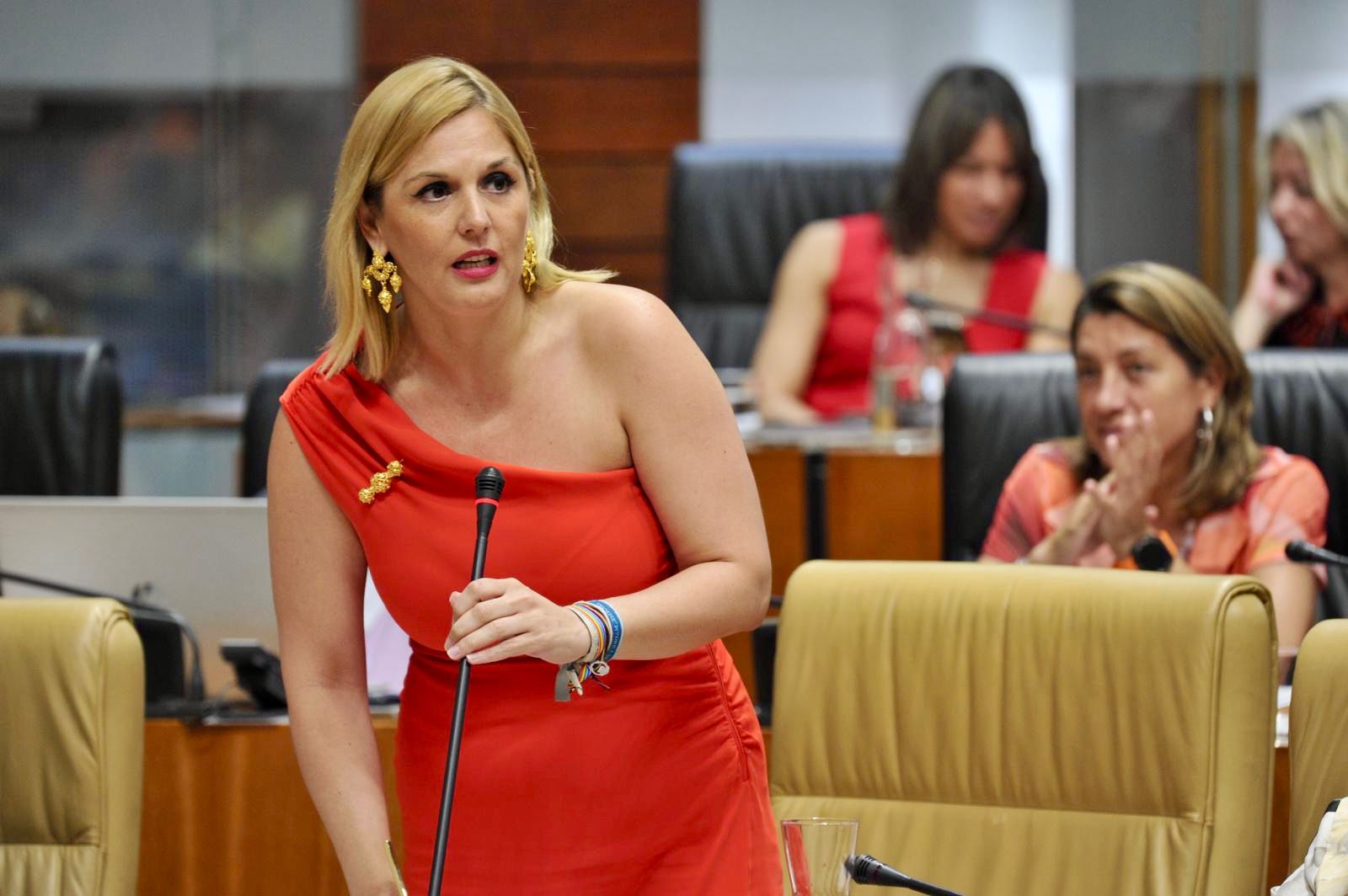 La consejera de Hacienda pide a la ministra Montero que convoque el Consejo de Política Fiscal y Financiera en julio e informe de las entregas a cuenta