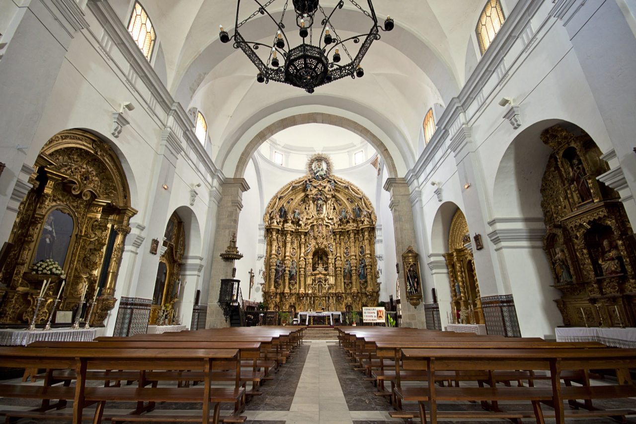 La Junta de Extremadura licita la restauración de la iglesia de Nuestra Señora de la Granada de Fuente de Cantos