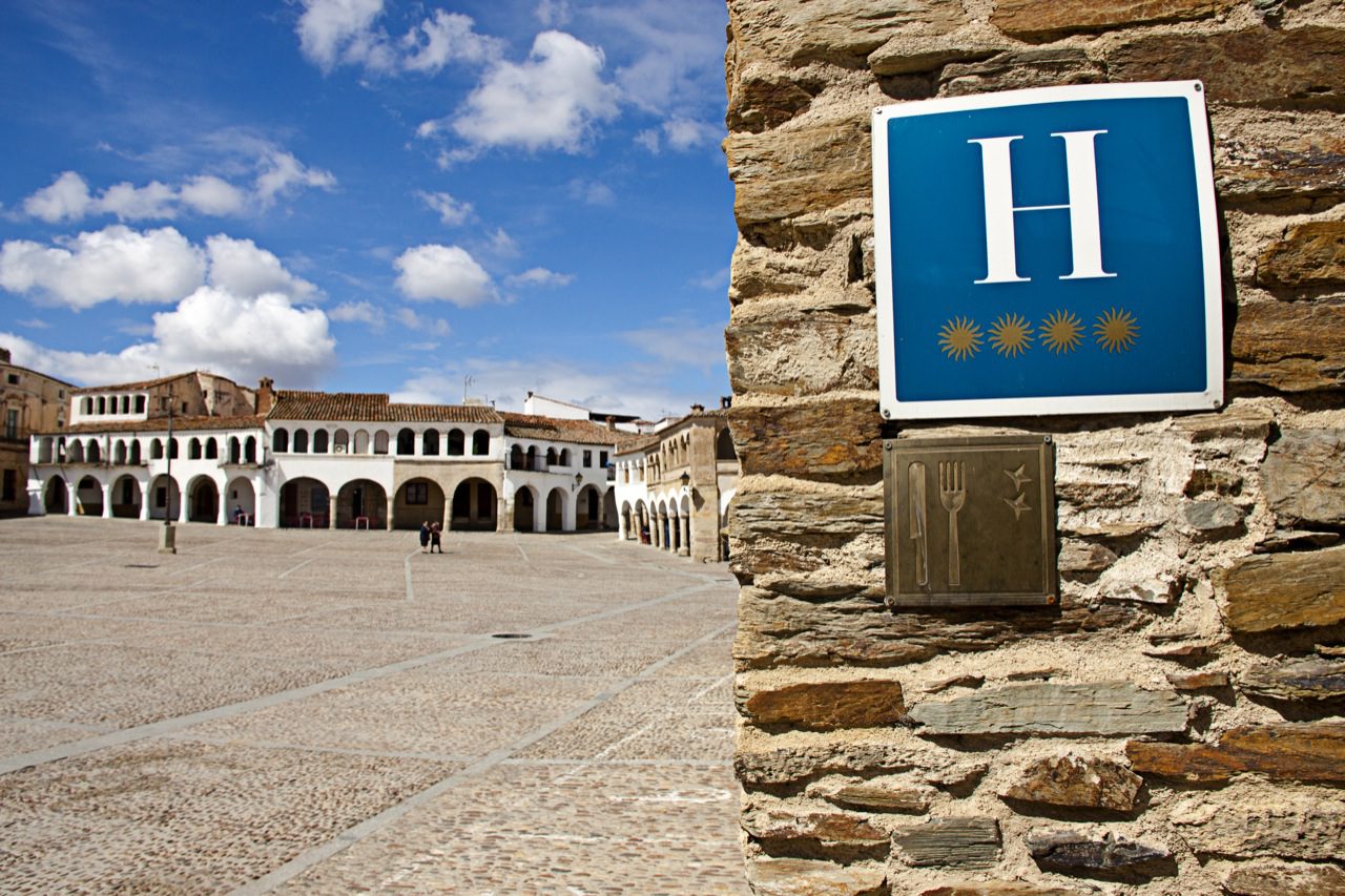 Los viajeros internacionales alojados en los hoteles de Extremadura crecen el 15 por ciento en junio