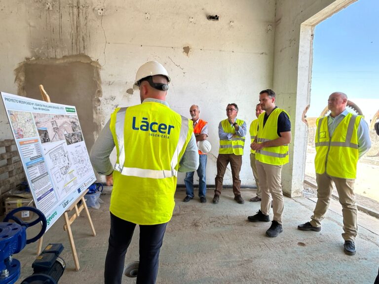 El consejero de Presidencia, Abel Bautista, visita las obras de la EDAR de Trujillanos