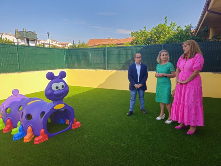 La Consejería de Educación invierte 3 millones de euros para terminar las obras de la Escuela Oficial de Idiomas de Don Benito y el colegio de Perales del Puerto