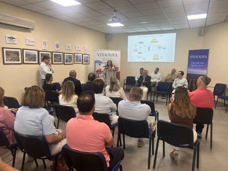 Mercedes Morán inaugura la nueva Unidad Centralizada de Energía de Viñaoliva, un proyecto pionero que busca sostenibilidad y ahorro