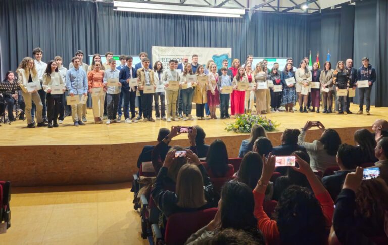 La Consejería de Educación concede los Premios Extraordinarios de Bachillerato del curso 24/25 a ocho alumnos extremeños