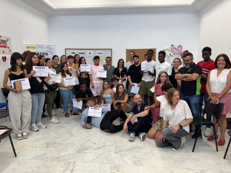 La Junta destaca las competencias orientadas a la empleabilidad del Programa Antares con 18 jóvenes participantes