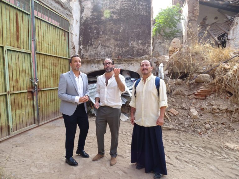 La Diputación de Badajoz patrocinará la sala que llevará el nombre de Paco Zambrano y homenajeará al Porrina en el Centro Internacional de Flamenco