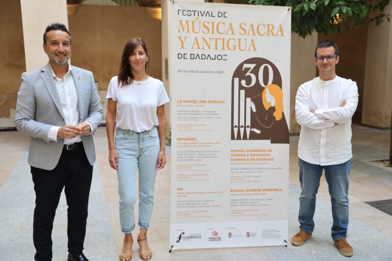 Presentado en la Diputación pacense el XXX Festival de Música Sacra y Antigua de Badajoz