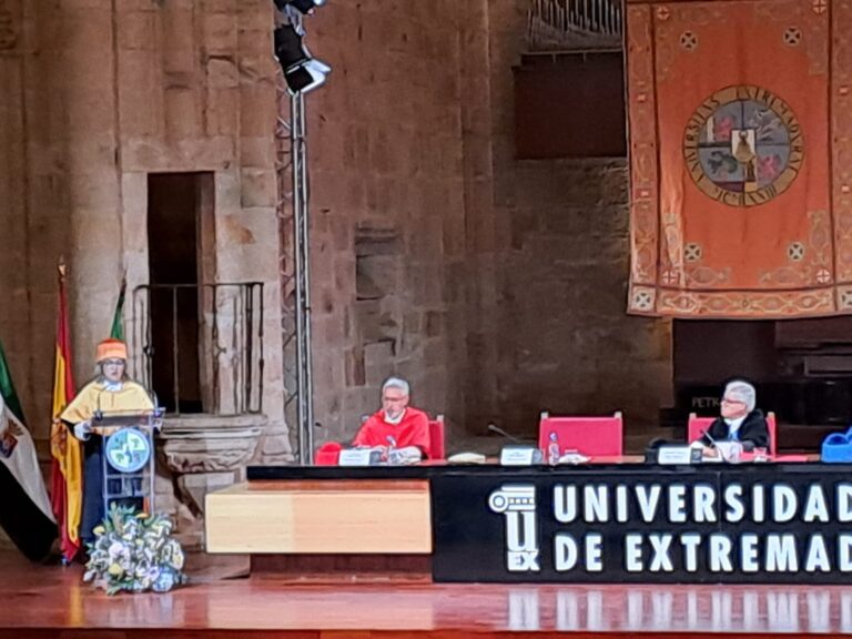 La UEx abre el curso académico con la previsión de superar los 20.000 alumnos matriculados