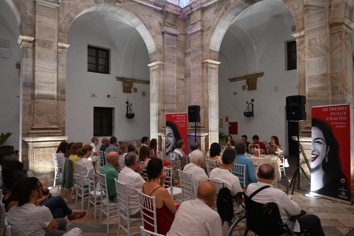 Los jurados populares del XX Premio Dulce Chacón de Narrativa Española hacen pública su decisión