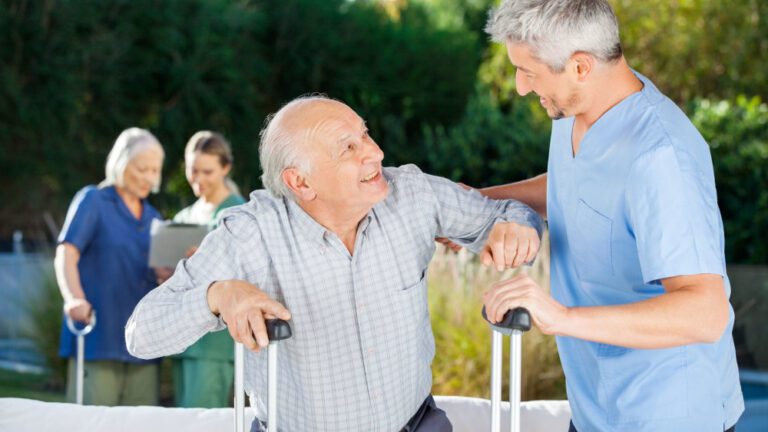 La Diputación de Badajoz refuerza el apoyo a las personas en situación de dependencia con una formación gratuita en animación estimulativa