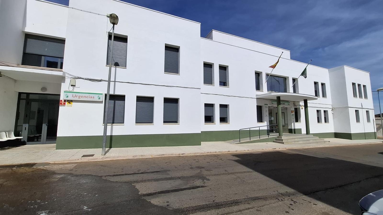 El SES invierte más de 383.000 euros en la renovación de los equipos de rayos X en los centros de salud de Castuera y Navalvillar de Pela