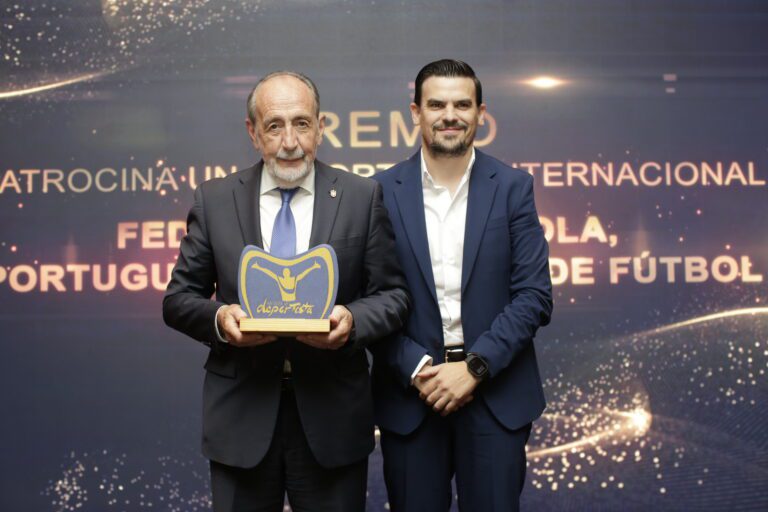 La Junta trabaja para equiparar el patrocinio deportivo a clubes femeninos y masculinos en las mismas categorías