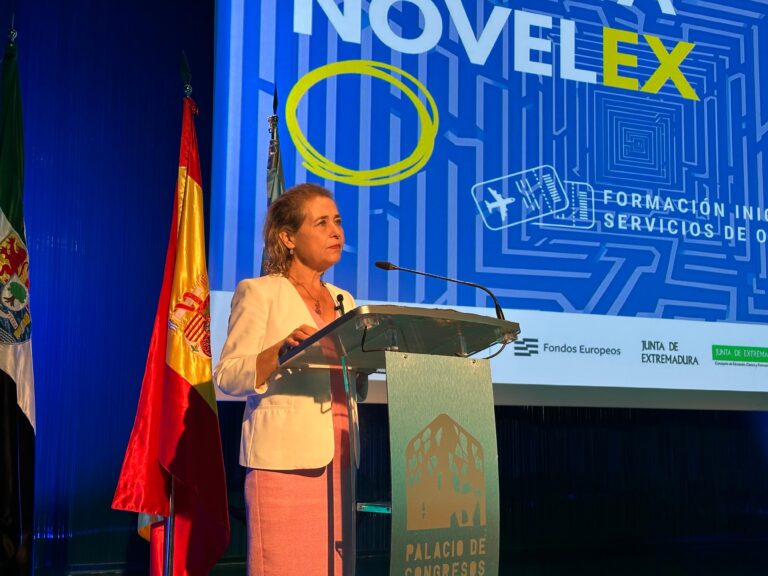 Mª Mercedes Vaquera destaca el compromiso de impulsar la orientación educativa, “es un derecho del alumno”