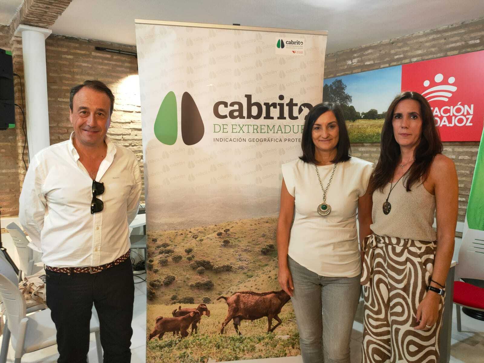 El pabellón de la Diputación de Badajoz en Zafra acoge la primera Jornada Técnica Divulgativa de la IGP Cabrito de Extremadura