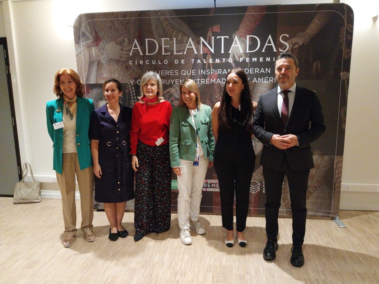 La Junta de Extremadura presenta en el Parlamento Europeo el Círculo de Talento Femenino ‘Adelantadas’