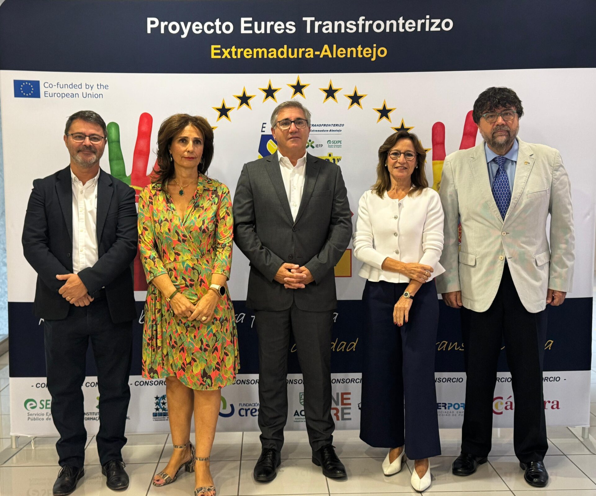 La Junta de Extremadura reafirma su compromiso con el empleo transfronterizo en la Jornada EURES 2024-2025 celebrada en Badajoz