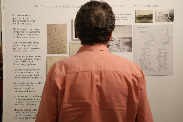 El fotógrafo pacense Roberto Palomo muestra la historia de la recuperación de los restos de su bisabuelo en la exposición ´Hijas del olvido´