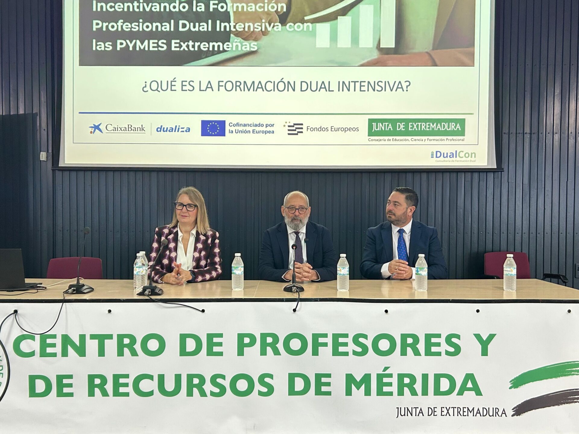 Educación anima a las Pymes extremeñas a acogerse a las subvenciones para incorporar a alumnos de la FP Dual Intensiva: “Es una gran oportunidad para todos”