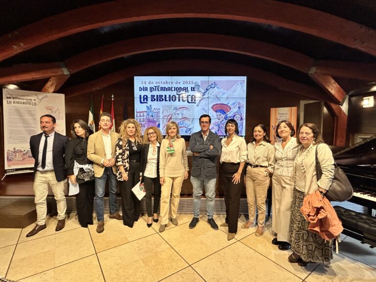 Extremadura celebra en Trujillo el Día de las Bibliotecas con talleres infantiles y lectura de fragmentos de libros de Mario Vargas Llosa
