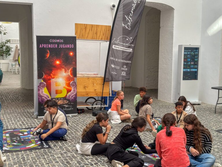 Más de 1.000 personas disfrutan de la primera Semana de la Astronomía organizada por la Diputación de Badajoz