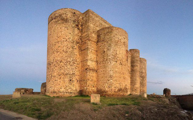 La Junta de Extremadura inicia los trámites para declarar Bien de Interés Cultural el Castillo de la Vaguada de Villalba de los Barros