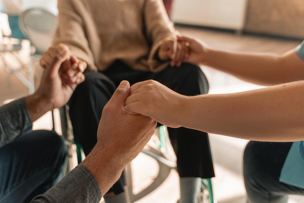 La Junta de Extremadura pide al Estado que declare exentas las ayudas recibidas por los pacientes de ELA