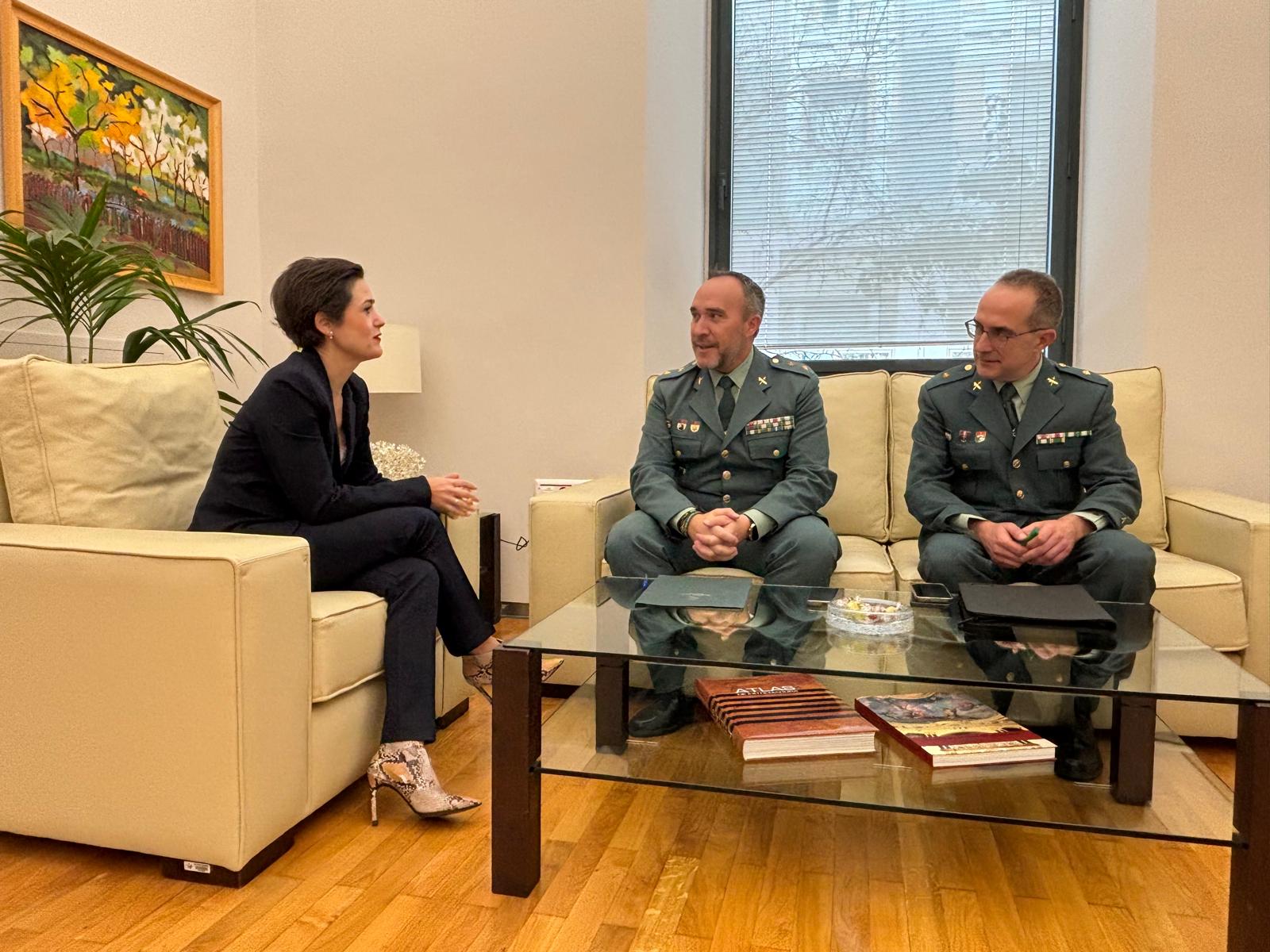 La Diputación de Badajoz y la Guardia Civil refuerzan su colaboración para la mejora de los cuarteles de la provincia