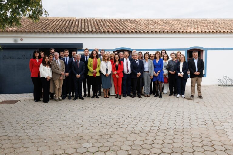 Extremadura reclama en la XVI Comisión Hispano-Lusa la agilización de las conexiones con Portugal y la estación internacional en Caya