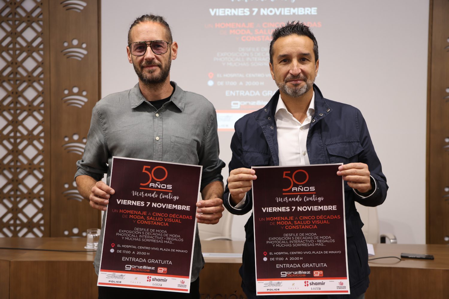 ‘50 años mirando contigo’ espera a Badajoz en el Hospital Centro Vivo