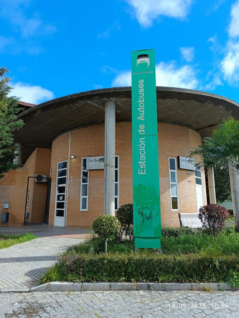 Licitadas las obras para la explotación de la cafetería y otras mejoras en la estación de autobuses de Villafranca de los Barros