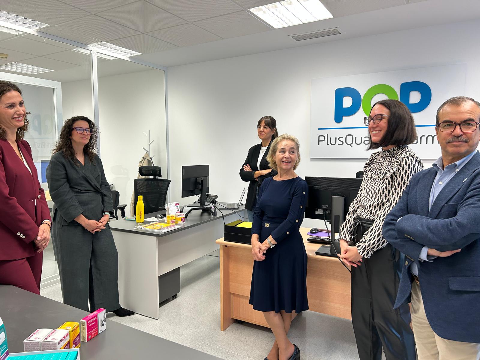 María Mercedes Vaquera visita empresas farmacéuticas y tecnológicas en el PCTEX