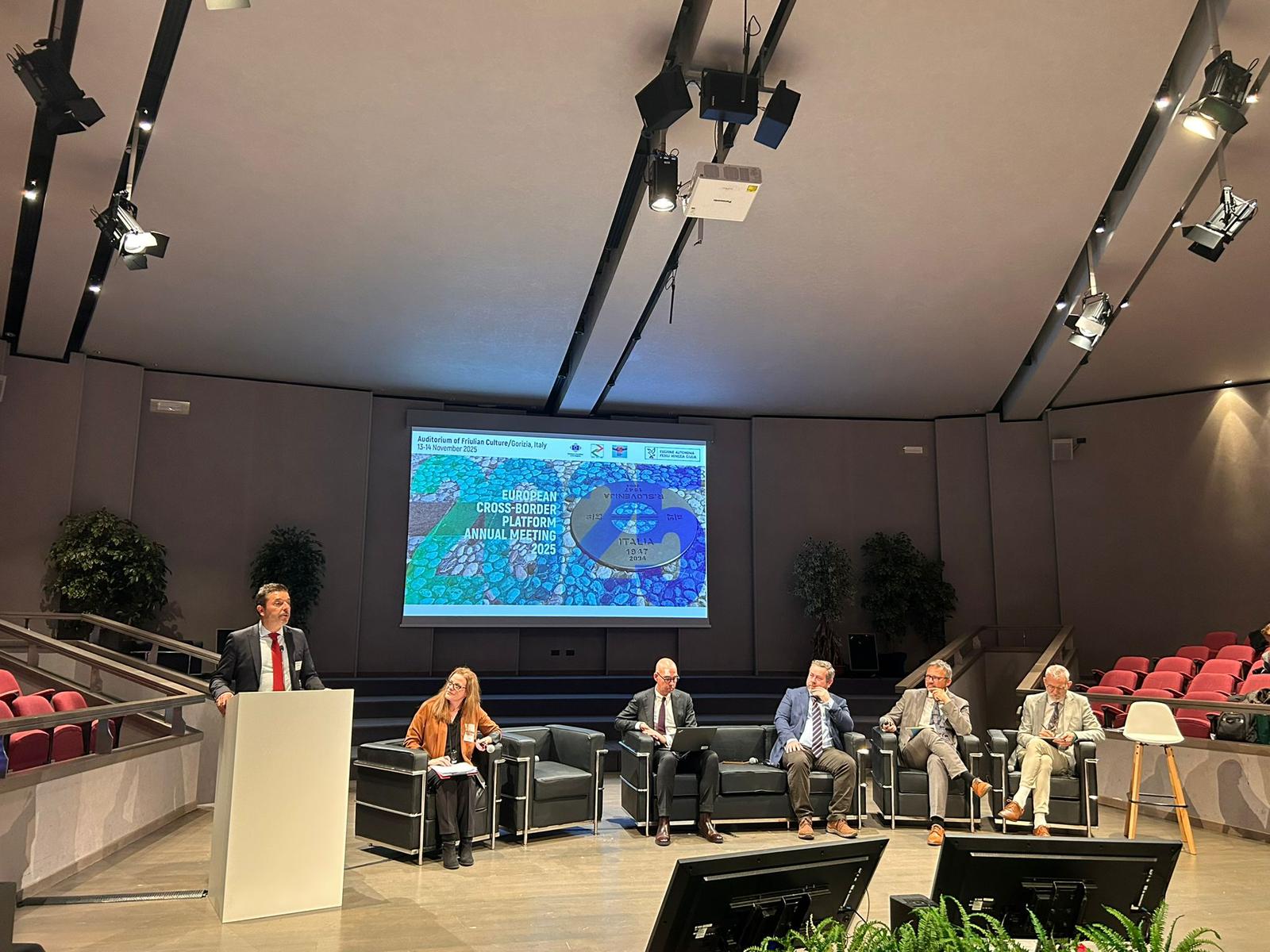 Extremadura reivindica el valor de la cooperación transfronteriza para promocionar los valores europeos