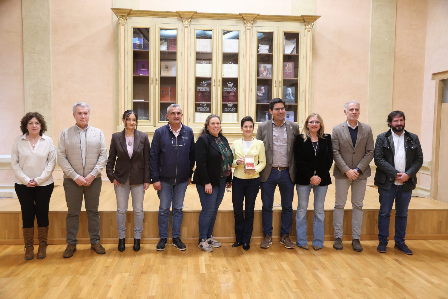 La Diputación de Badajoz eleva a 321,5 millones de euros su presupuesto para 2026, fortaleciendo la inversión pública y la cohesión territorial