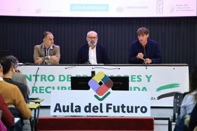 Extremadura cuenta este curso con 186 Aulas del Futuro en centros educativos y de formación