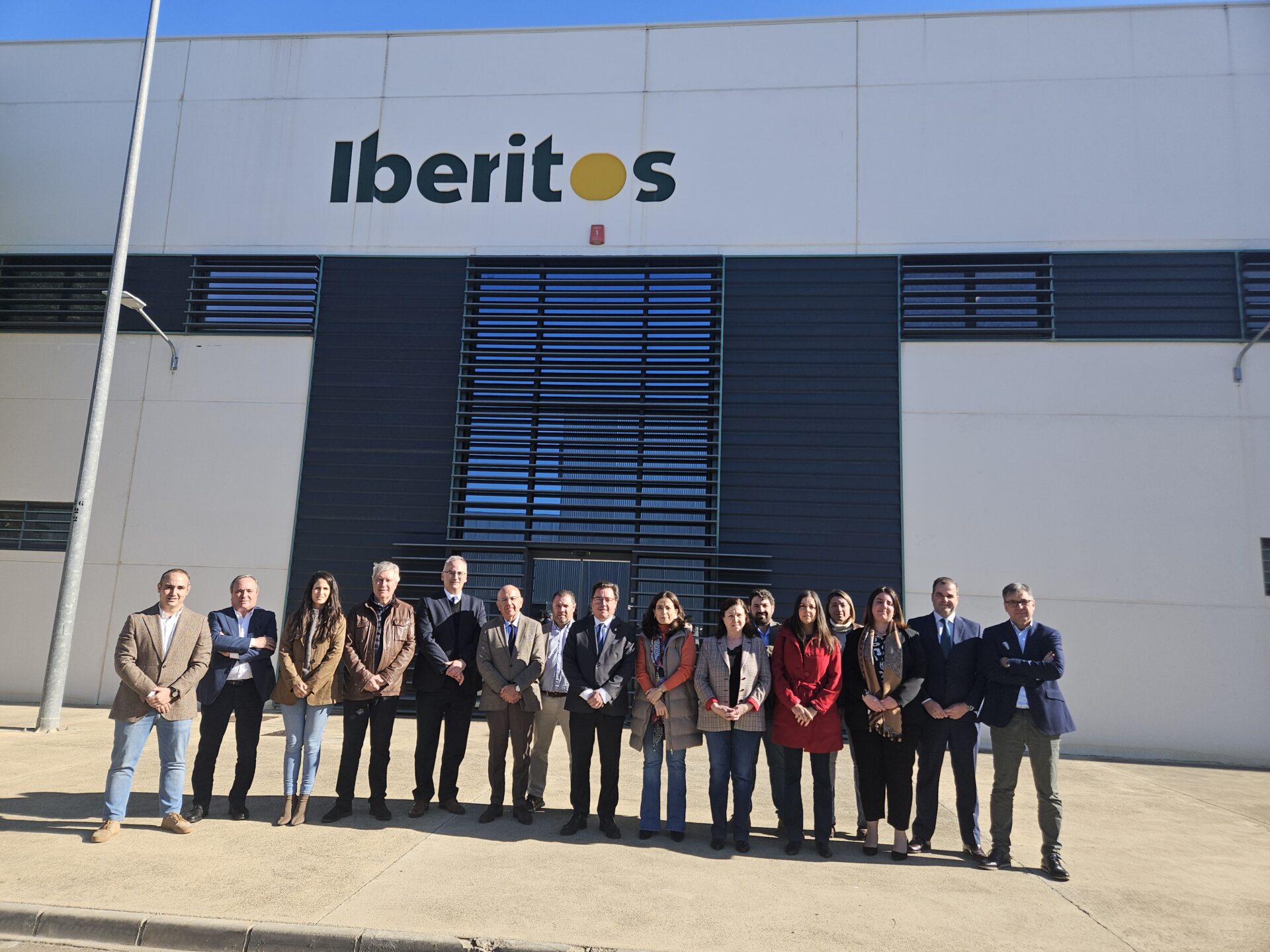 Santamaría destaca la apuesta de la empresa Iberitos por la innovación, calidad y proyección internacional en el sector