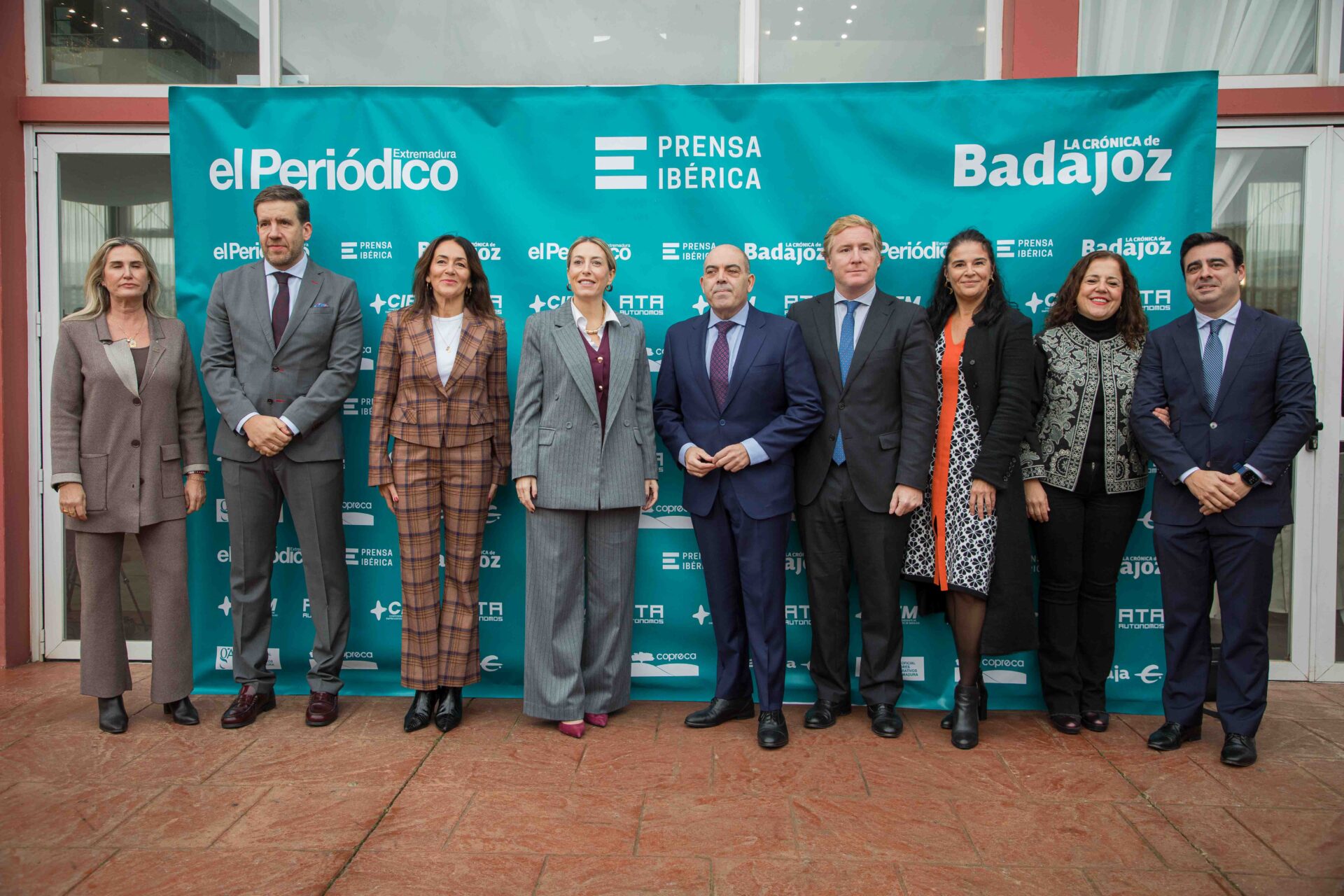 María Guardiola reconoce el trabajo de Lorenzo Amor, en defensa de los autónomos, durante el desayuno informativo de Prensa Ibérica