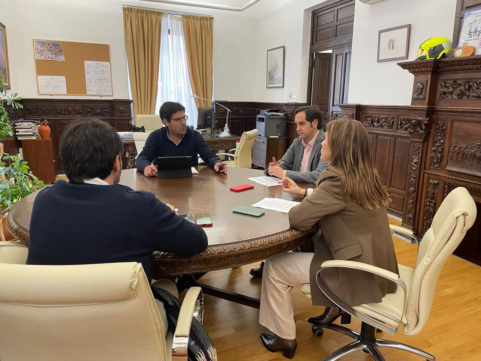 La Diputación de Badajoz activa los trabajos para aplicar la subida retributiva del 2,5% correspondiente a 2025