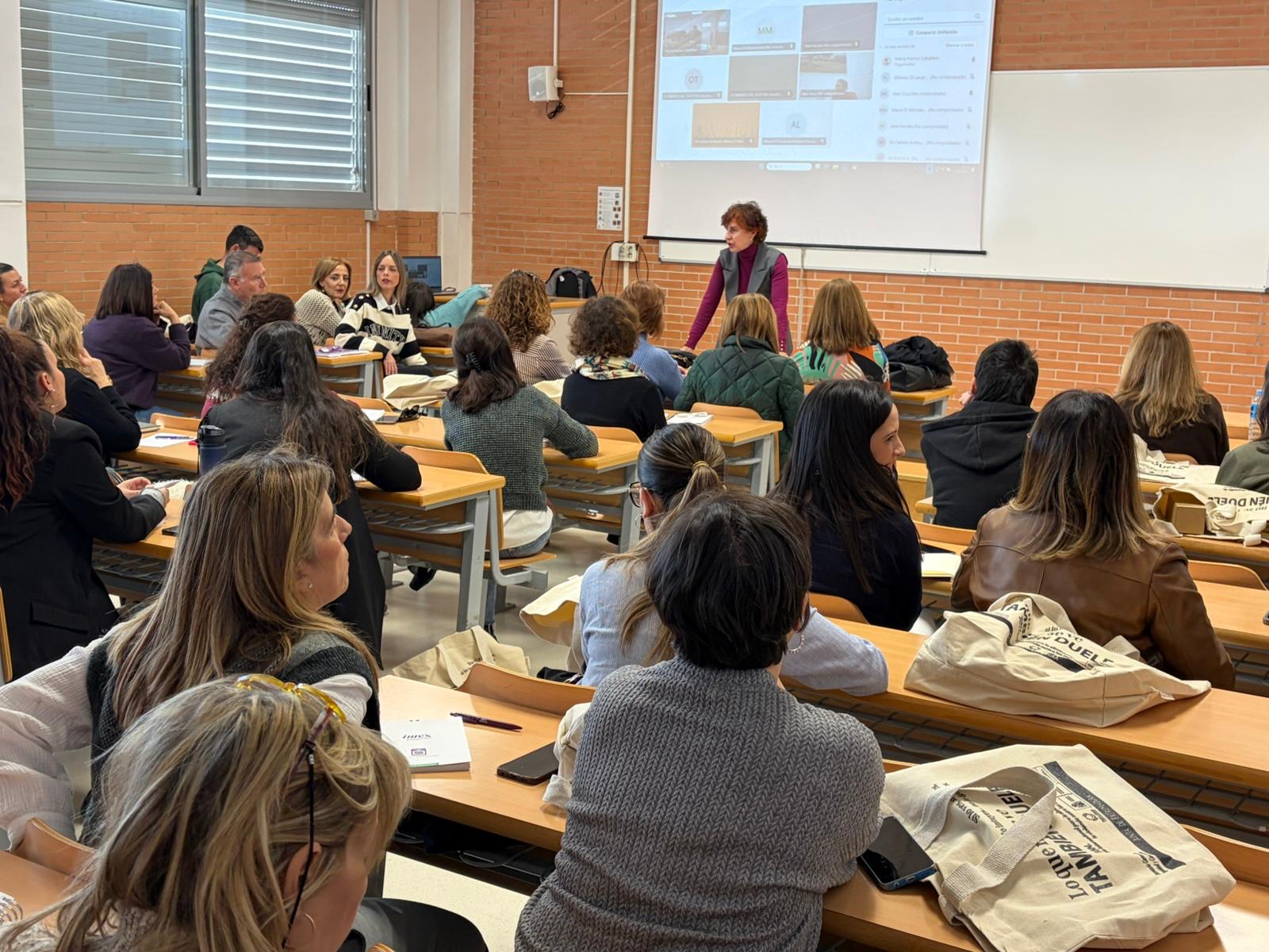 IMEX y Oficinas de Igualdad apuestan por la coordinación y el trabajo en red como vías para atender a la ciudadanía