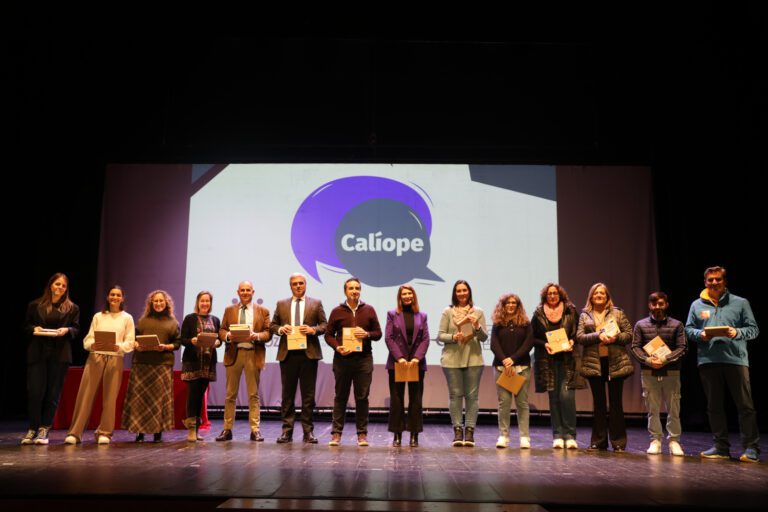 Calíope 2025 llega a su fin en el Teatro Carolina Coronado de Almendralejo con 200 personas presentes