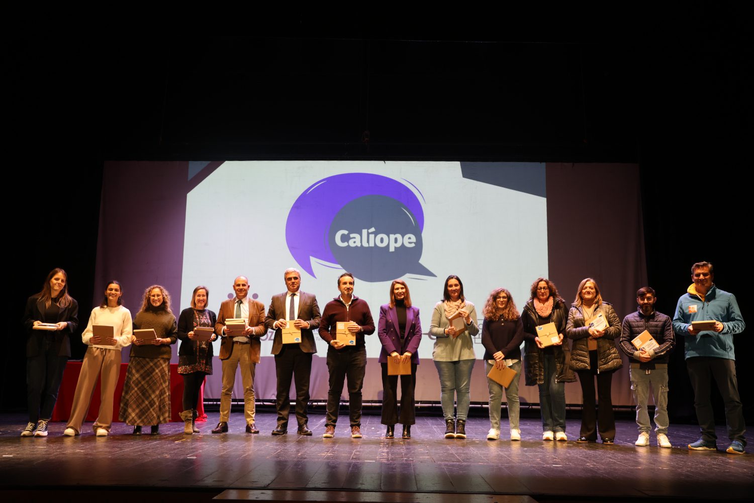 Calíope 2025 llega a su fin en el Teatro Carolina Coronado de Almendralejo con 200 personas presentes