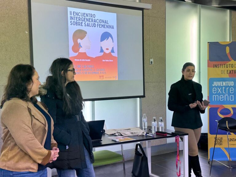 El Espacio para la Creación Joven de Cáceres acoge el II Encuentro Intergeneracional sobre Salud Femenina impulsado por el IJEX