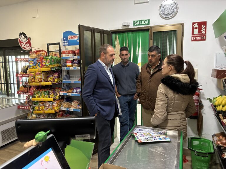 La Junta pagará luz, agua, gas y suscripciones a plataformas de contenidos a los bares de los pueblos de hasta 300 vecinos