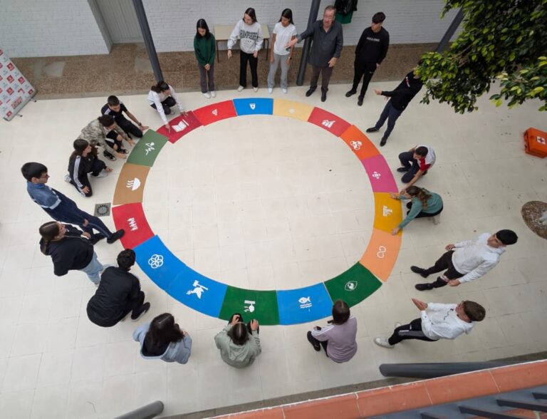 El #MovimientoODS ha acercado los valores de la Agenda 2030 a más de 2.300 jóvenes con actividades para sensibilizar a este sector de la población